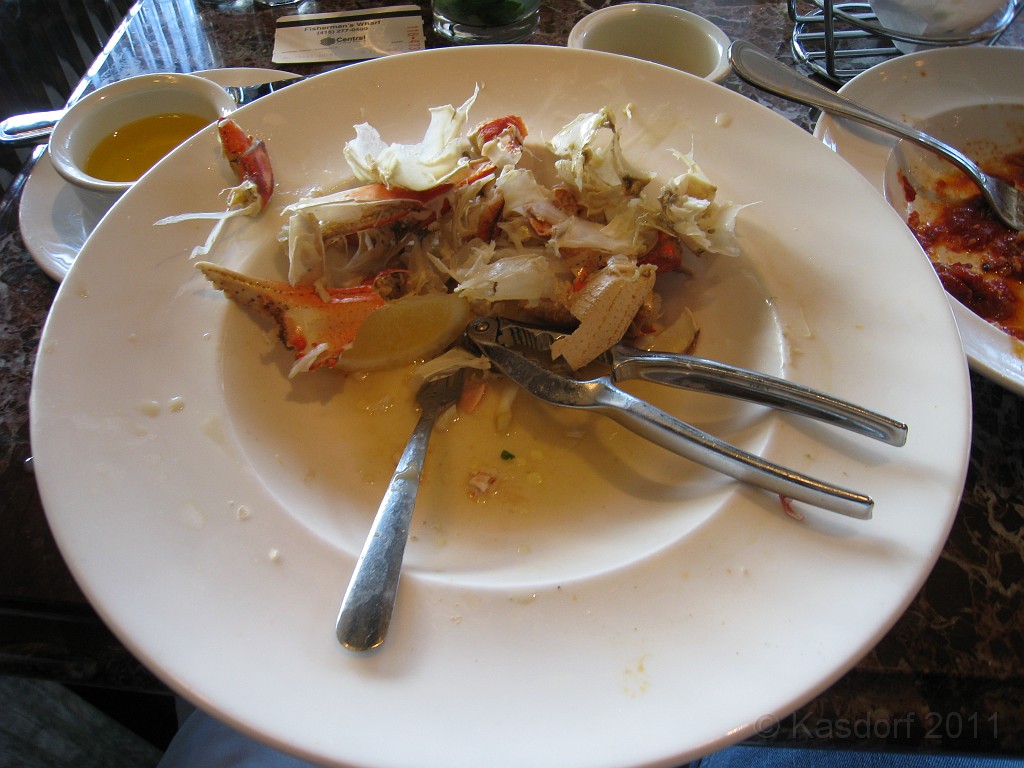 2011 Bay to Breakers Sunday 1640.JPG - Crab Legs gone....